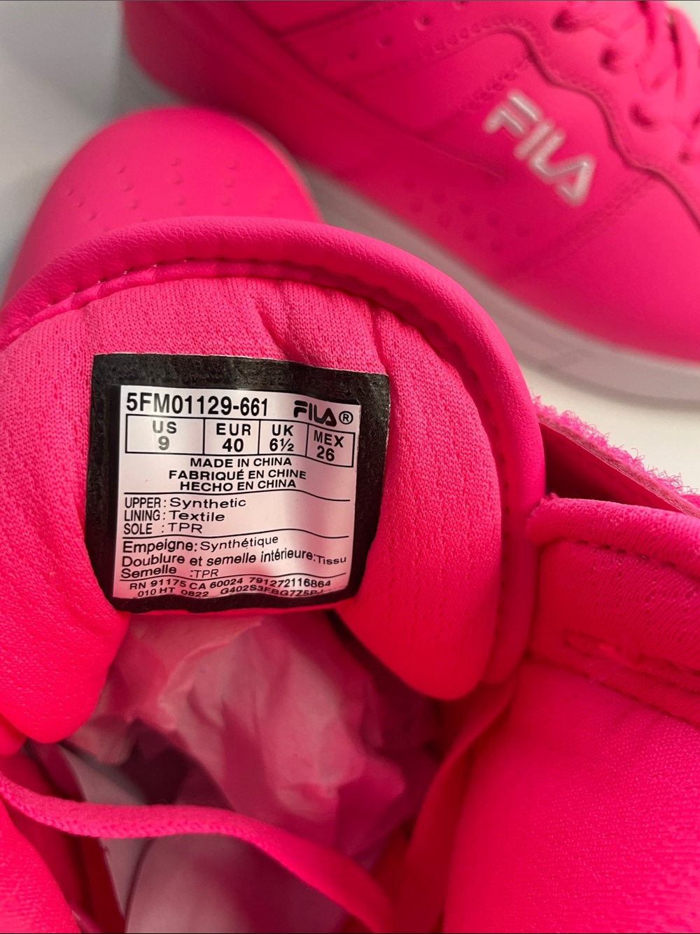 NIB FILA Women’s Hot Pink High-Top Sneakers with Strap.  Size 9. - Picture 6 of 7